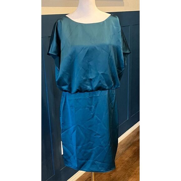 Trina Turk Women's Satin Cocktail Dress - Picture 3 of 9